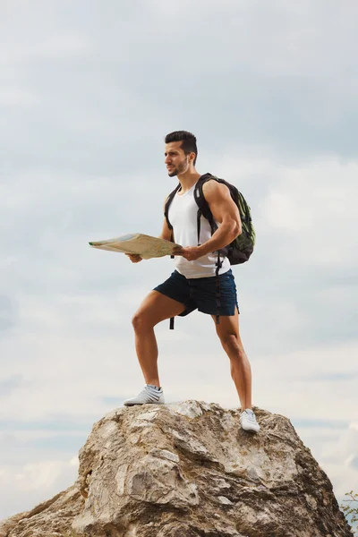 Hiker with a backpack — Stock Photo, Image