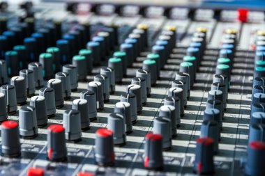 karıştırma konsolu