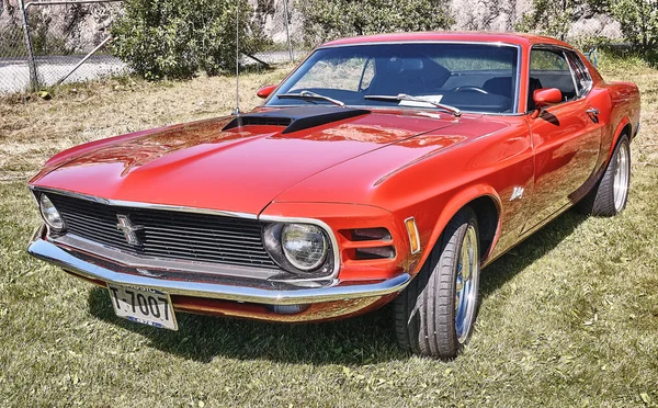 Lado del coche clásico en rojo — Foto de Stock