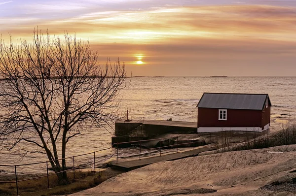 Nascer do sol de inverno sobre os fiordes, Noruega — Fotografia de Stock