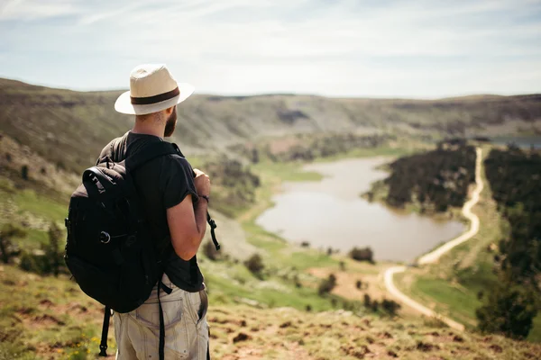 Adventurer man doing hiking — Stock Photo, Image