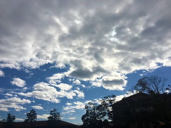 Nuvem e céu — Fotografia de Stock