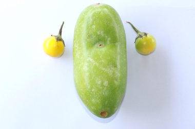 Beyaz arka plan üzerinde sebze tasarım