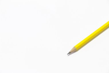 Beyaz arkaplanda kalem