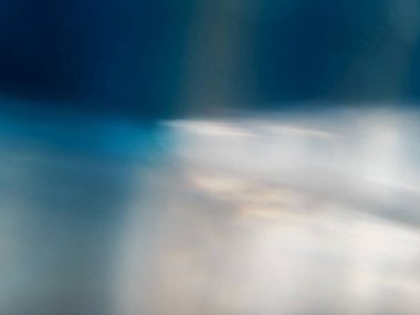 Üst görünüm, görsel tasarım için soyut bulanık koyu mavi renkli Cyan doku arkaplanı. Duvar kağıdı, gradyan arkaplan, resimleme, dekorasyon kartı, yaz, broşür