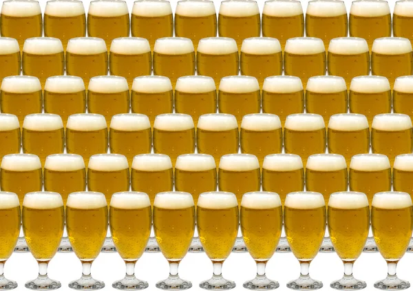 Arka plan ile bir bardak bira. Bir cam seçeneği.