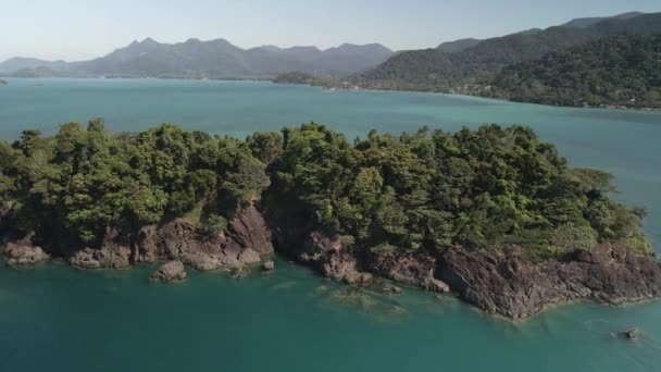 Órbita Aérea Drone Oceano Tropical Ilha Selva Com Ilha Koh — Vídeo de Stock