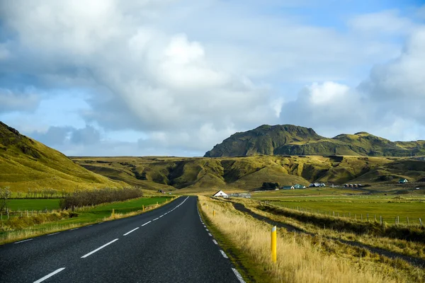 アイスランドの夏に環状道路 — ストック写真