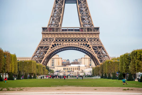 Eiffeltornet i Paris, Frankrike — Stockfoto