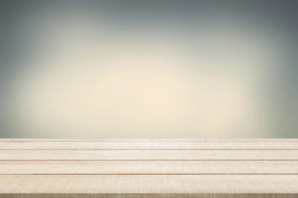 Panneau de dessus de table en bois sur fond rétro — Photo