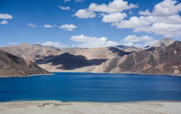 Lago Pangong — Fotografia de Stock