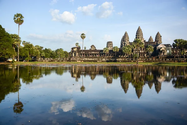Angkor wat, siem cosechar, cambodia — Foto de Stock