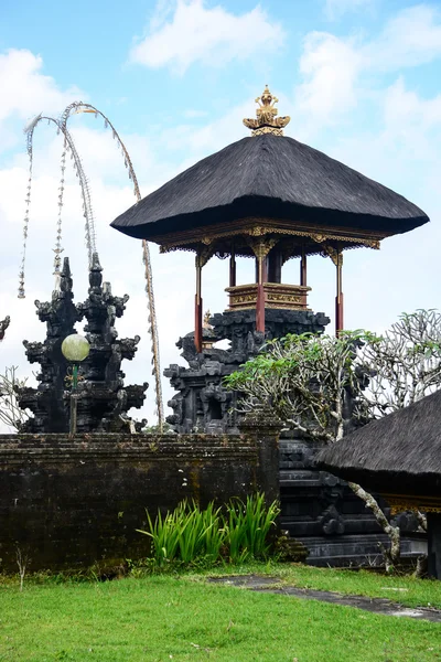Templo Besakih en Bali, Indonesia — Foto de Stock