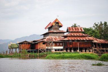 NGA Phe Kyaung Manastırı Inle Gölü, Myanmar