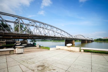 Hue, Vietnam için Truong Tien Köprüsü