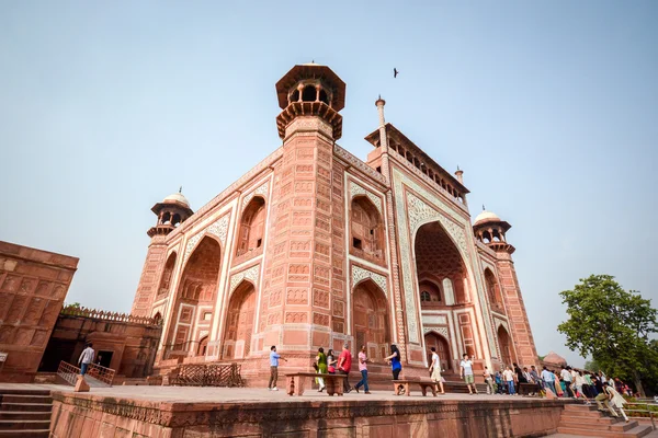 South gate of the Taj Mahal — Stock Photo, Image