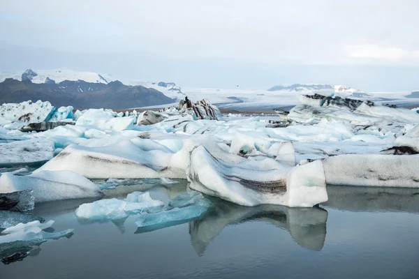 Laguna ghiacciaio di Jokulsarlon in Islanda — Foto Stock