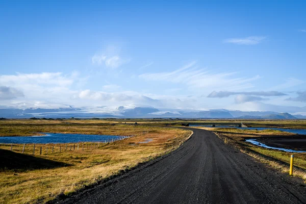 Estrada vazia no início do inverno da Islândia — Fotografia de Stock