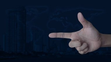 Modern şehir kulesi, gökdelen ve dünya haritası üzerinde 24 saat açık simge, tam zamanlı iş hizmeti konsepti, NASA tarafından desteklenen bu görüntünün elemanları
