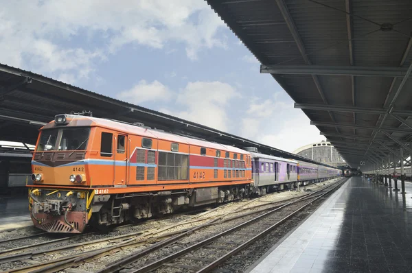 Vlak v Bangkoku — Stock fotografie