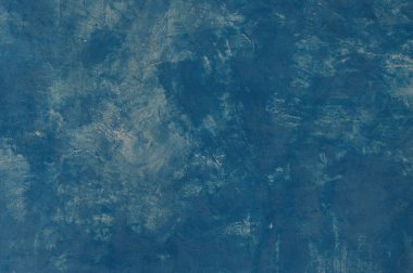 Beton duvara boya lekeleri