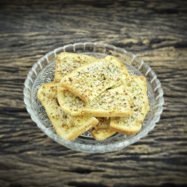 gevrek sarımsaklı ekmek