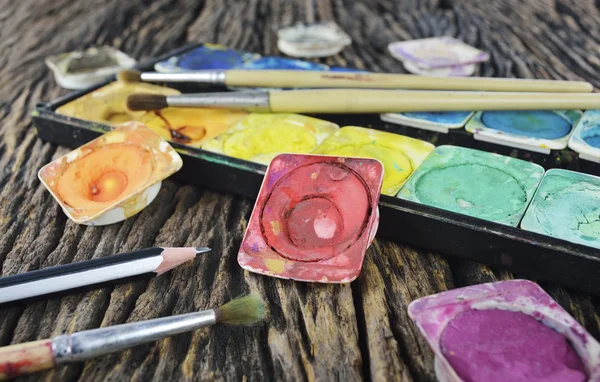 Water color paint box and paint brush — Stock Photo, Image