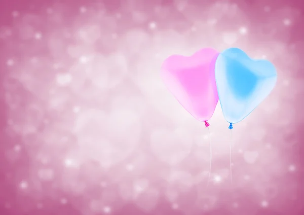 Kärlek hjärtat ballongen på blur ljus rosa hjärta bokeh för valentine — Stockfoto