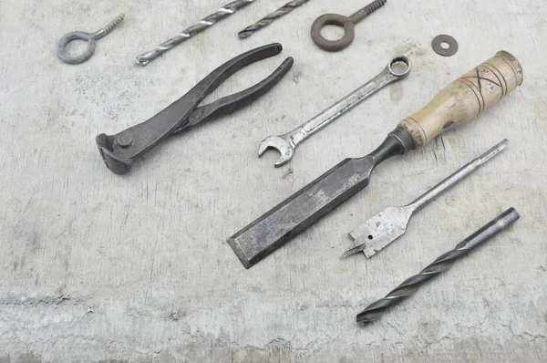 Surtido de herramientas de trabajo antiguas en madera — Foto de Stock