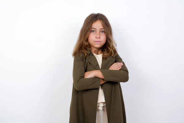Cintura Até Retrato Bela Menina Contra Fundo Branco Com Expressão — Fotografia de Stock