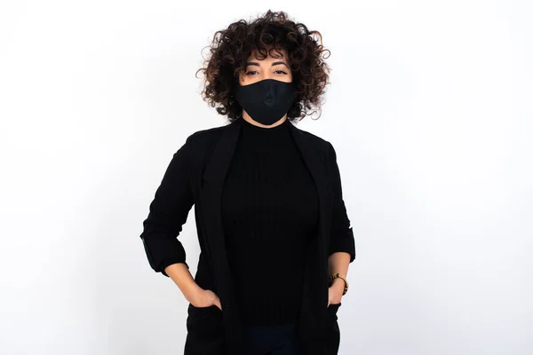 Portrait Successful Caucasian Woman Wearing Medical Mask Smiling Broadly Self — Stock Photo, Image