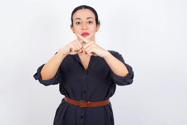 Arab Woman Wearing Dress White Studio Background Has Rejection Angry — Stock Photo, Image