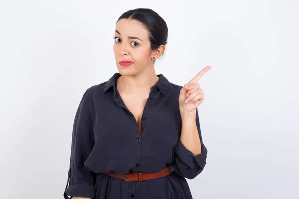 Sign Gesture Closeup Portrait Unhappy Young Beautiful Latin Woman Wearing — Stock Photo, Image