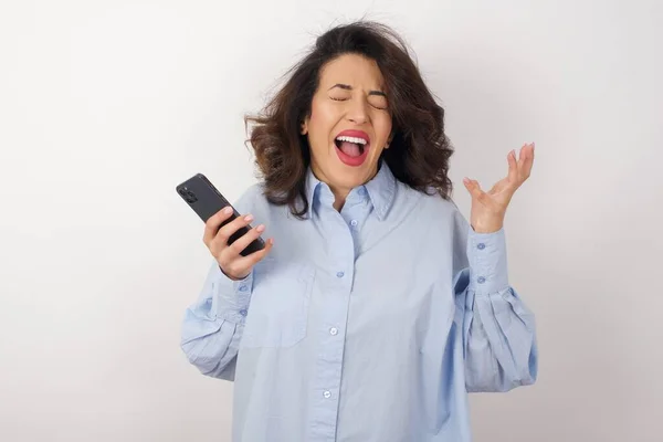 Hermosa Mujer Negocios Con Camisa Azul Sobre Pared Blanca Con — Foto de Stock