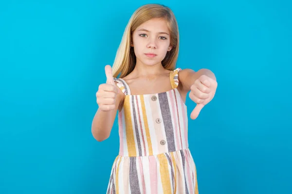 Beautiful Caucasian Girl Wearing Dress Feeling Unsure Making Good Bad — Stock Photo, Image