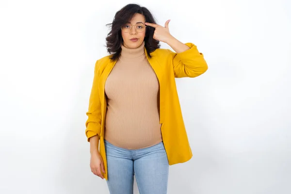 Empresaria Embarazada Infeliz Con Blazer Amarillo Curva Los Labios Hace —  Fotos de Stock