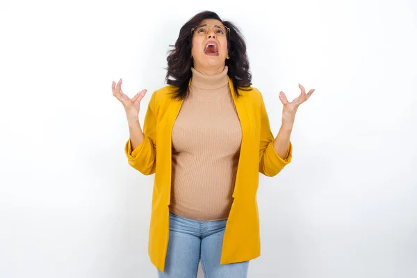 Pregnant Businesswoman Wearing Yellow Blazer Crying Screaming Human Emotions Facial — Stock Photo, Image