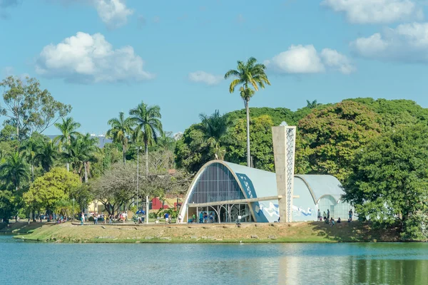 Concept pour sujet de voyage - Minas Gerais, Brésil signe jaune — Photo