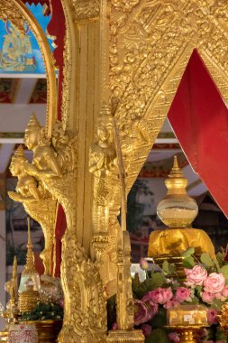 Relics of the Buddha : Phrathat Kham Kaen Nakhon,Thailand