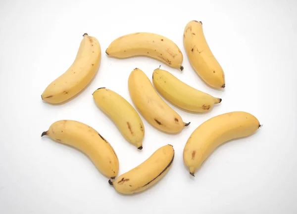 Bananas Sobre Fundo Branco — Fotografia de Stock