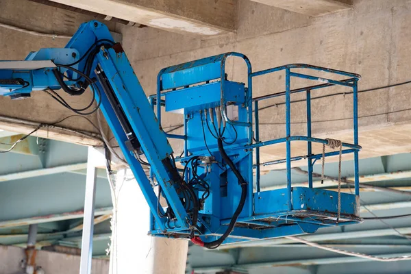 hydraulic utility lift used in the construction industry machine mobile metal