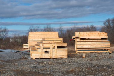 Marangozluk, inşaat veya onarım için endüstriyel kereste, çatı yapımı için kereste malzemesi