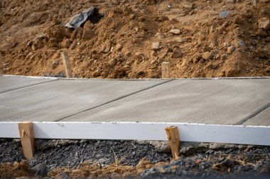 Yeni kaldırım çimento dış inşaat müteahhiti