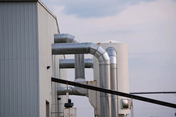 Endüstriyel çelik hava havalandırma sistemleri metal iklim pompası — Stok fotoğraf