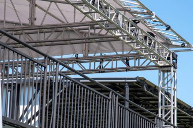 Çelik çerçeve yapısı büyük reklam panosu şehir endüstrisi