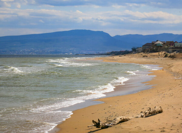 Побережье Каспийского моря вблизи Махачкалы