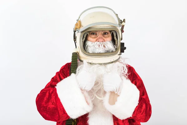 Weihnachtsmann Mit Astronautenhelm Auf Weißem Hintergrund Weihnachtskonzept — Stockfoto