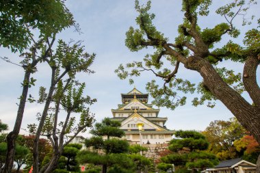 Osaka Kalesi, blue sky adlı Osaka, Japonya