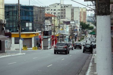 Sao Paulo 'daki tecrit sırasında boş caddeler ve dükkanlar kapatıldı