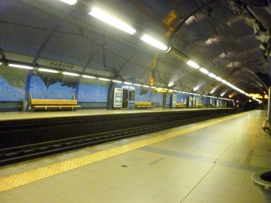 Lizbon Portekiz Parkı metro istasyonu